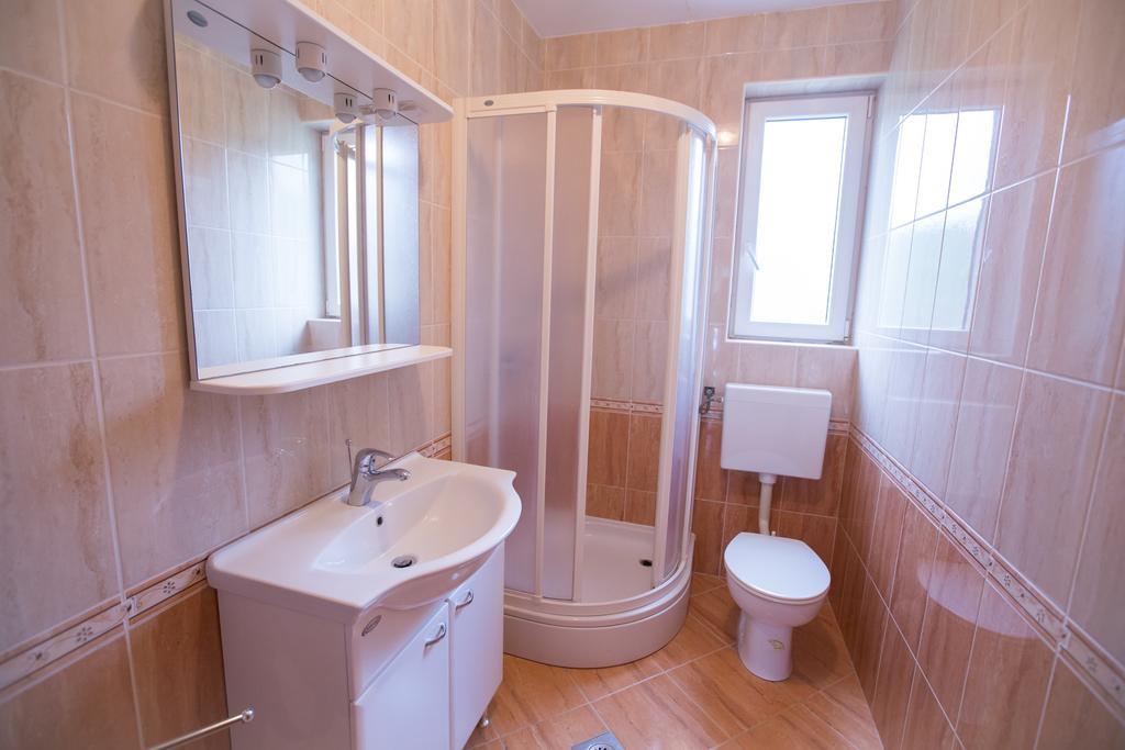 Apartments Dunja Piric โลปาร์ ห้อง รูปภาพ