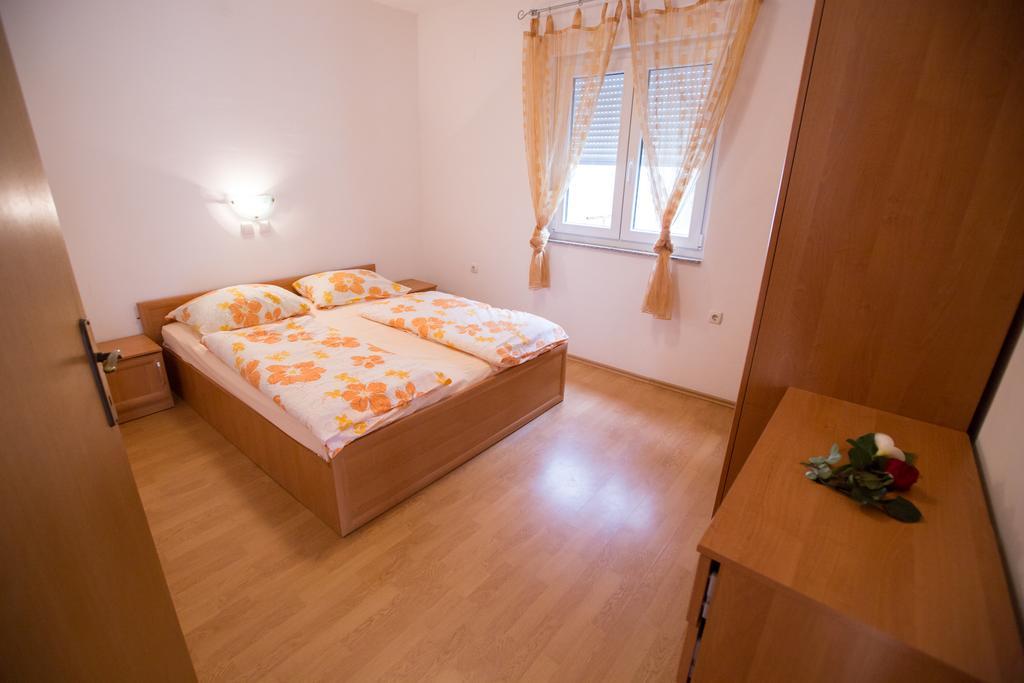 Apartments Dunja Piric โลปาร์ ห้อง รูปภาพ
