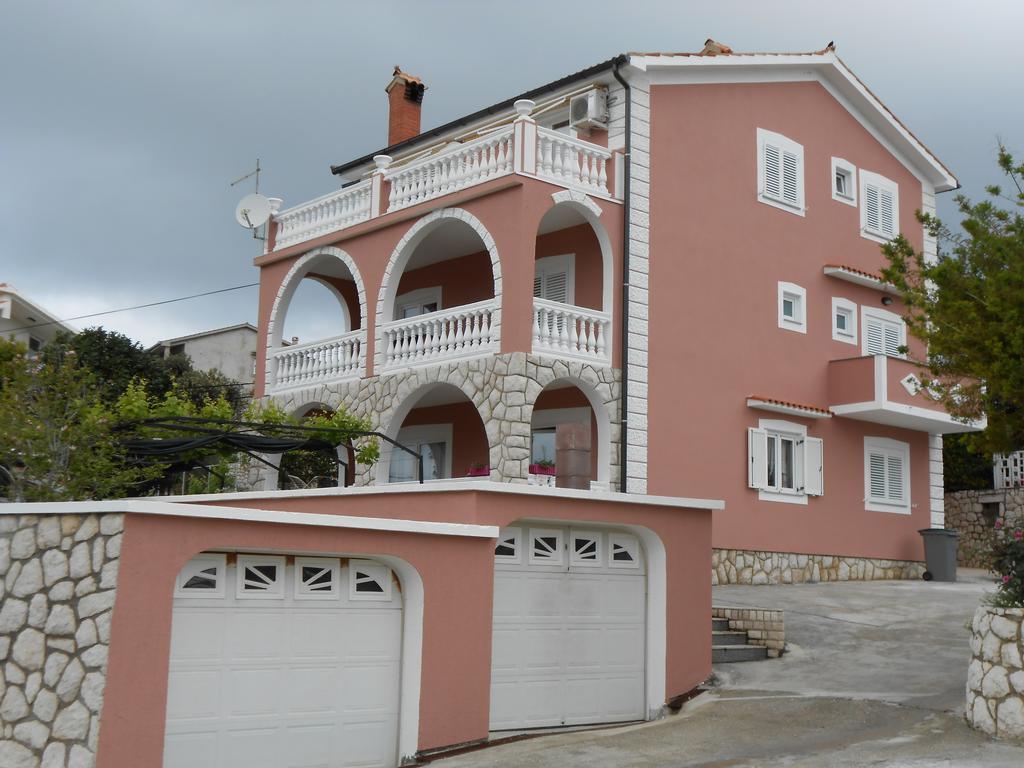Apartments Dunja Piric โลปาร์ ภายนอก รูปภาพ